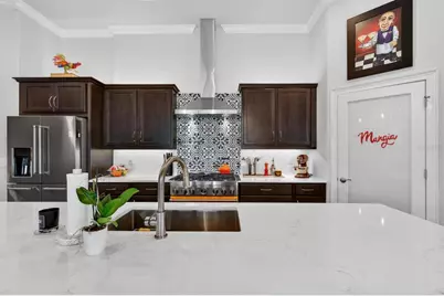 401 Bourganville Drive, Palm Coast, FL 32137 - Photo 9