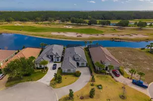 401 Bourganville Dr, Palm Coast, FL 32137 - Photo 3