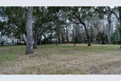 155 Fran Lane, Satsuma, FL 32189 - Photo 5