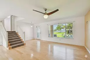 317 Shore Dr E, Oldsmar, FL 34677 - Photo 21