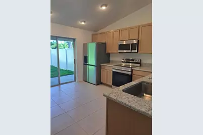 14 Brelyn Place, Palm Coast, FL 32137 - Photo 5