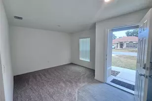 76 Pine Cir Dr, Palm Coast, FL 32164 - Photo 7