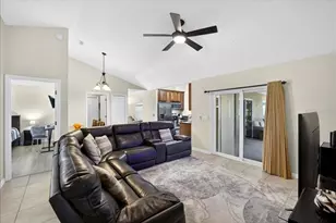 42 Russell Dr, Palm Coast, FL 32164 - Photo 5