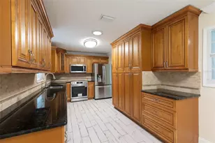 8 Cole Pl, Palm Coast, FL 32137 - Photo 3