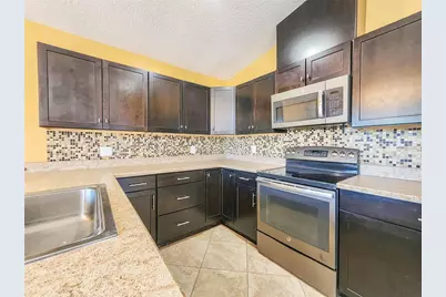 31 Lago Vista Place, Palm Coast, FL 32164 - Photo 17