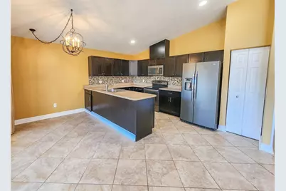 31 Lago Vista Place, Palm Coast, FL 32164 - Photo 9