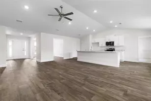 89 Lancelot Dr, Palm Coast, FL 32137 - Photo 3