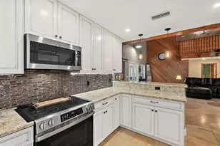 998 Co Rd 302, Bunnell, FL 32110 - Photo 15