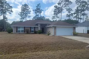 25 Lindberg Ln, Palm Coast, FL 32137 - Photo 1