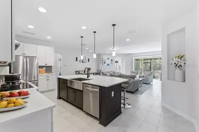 528 Grand Landings Parkway, Palm Coast, FL 32164 - Photo 5