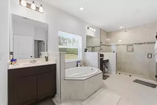 528 Grand Landings Pkwy, Palm Coast, FL 32164 - Photo 17