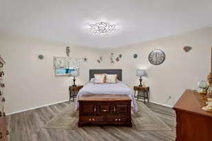 33 Lakepoint Cir, Port Orange, FL 32128 - Photo 15