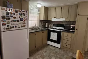 110 Shady Ln, Satsuma, FL 32189 - Photo 5