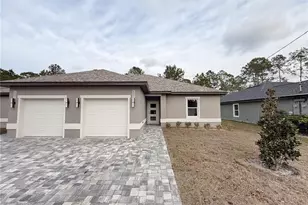 21 Rosepetal Ln, Palm Coast, FL 32164 - Photo 1