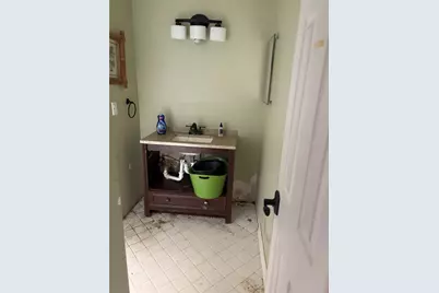 70 Rae Drive, Palm Coast, FL 32164 - Photo 11