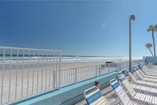 313 S Atlantic Ave, Daytona Beach, FL 32118 - Photo 41