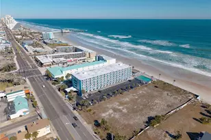 313 S Atlantic Ave, Daytona Beach, FL 32118 - Photo 11