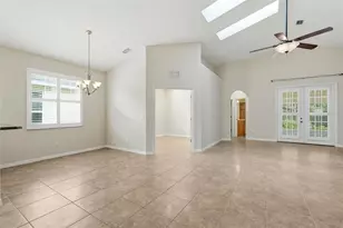11 Crosslink Ct, Palm Coast, FL 32137 - Photo 11