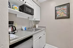 313 S Atlantic Ave, Daytona Beach, FL 32118 - Photo 5