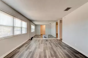 888 W Coquina Dr, Daytona Beach, FL 32117 - Photo 9