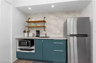 219 S Atlantic Ave, Daytona Beach, FL 32118 - Photo 13