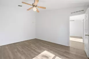 80 Providence Ln, Palm Coast, FL 32164 - Photo 27