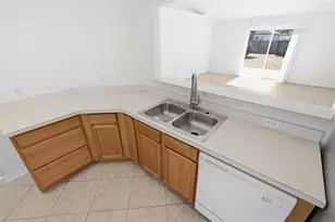 80 Providence Ln, Palm Coast, FL 32164 - Photo 7