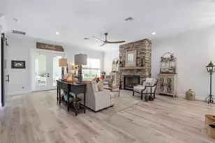 622 W 11th Ave, Mount Dora, FL 32757 - Photo 13