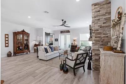 622 W 11th Avenue, Mount Dora, FL 32757 - Photo 11