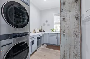 622 W 11th Ave, Mount Dora, FL 32757 - Photo 27