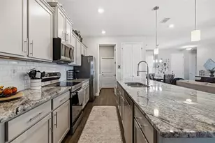 60 Frenora Ln, Palm Coast, FL 32137 - Photo 11