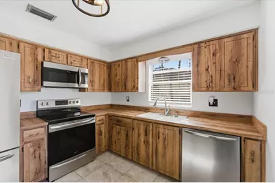 8 Berkshire Lane, Palm Coast, FL 32137 - Photo 13