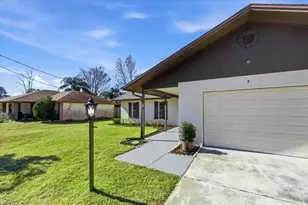 8 Berkshire Ln, Palm Coast, FL 32137 - Photo 5