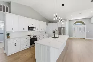 12 Providence Ln, Palm Coast, FL 32164 - Photo 3