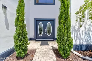 13 Bay Pointe Dr, Ormond Beach, FL 32174 - Photo 3