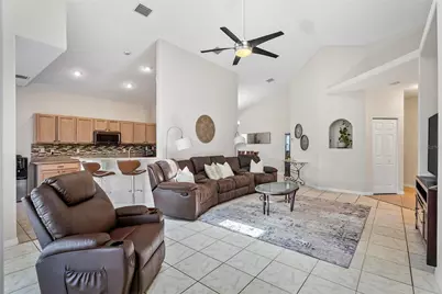 19 Raintree Circle, Palm Coast, FL 32164 - Photo 5