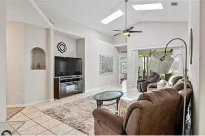 19 Raintree Circle, Palm Coast, FL 32164 - Photo 7