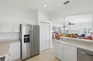 16 Viscaya Dr, Palm Coast, FL 32137 - Photo 23