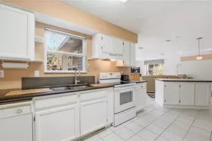 350 Sunset Dr, Saint Augustine, FL 32084 - Photo 15