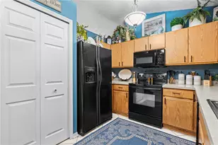 8 Ziegfeld Pl, Palm Coast, FL 32164 - Photo 11