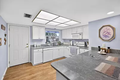 46 Fleming Court, Palm Coast, FL 32137 - Photo 3