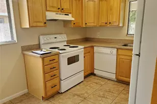 7 Blairton Ct, Palm Coast, FL 32137 - Photo 9