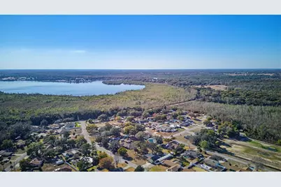 5118 Royal Oak Drive, Fruitland Park, FL 34731 - Photo 9