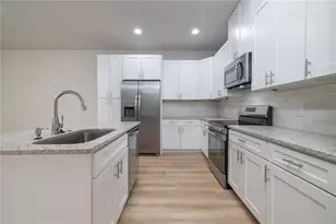 37 Regent Ln, Palm Coast, FL 32164 - Photo 13