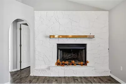 610 N Summit Avenue, Lake Helen, FL 32744 - Photo 9