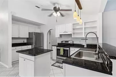 610 N Summit Avenue, Lake Helen, FL 32744 - Photo 3