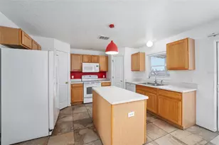 2731 SW 161st Loop, Ocala, FL 34473 - Photo 9