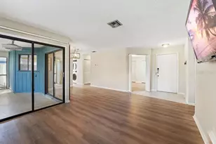 1 Lake Forest Pl, Palm Coast, FL 32137 - Photo 7