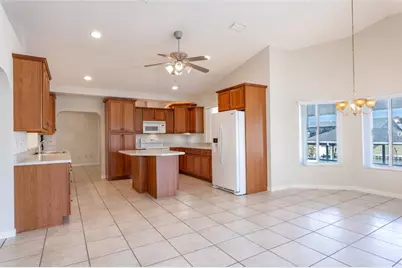21 Claymont Court S, Palm Coast, FL 32137 - Photo 7