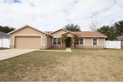 77 Pebble Beach Drive, Palm Coast, FL 32164 - Photo 1